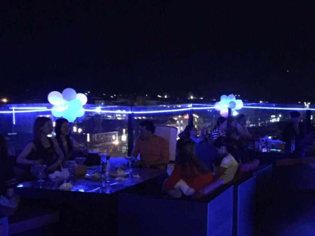 Yeak Loam Hotel Banlung Exterior foto
